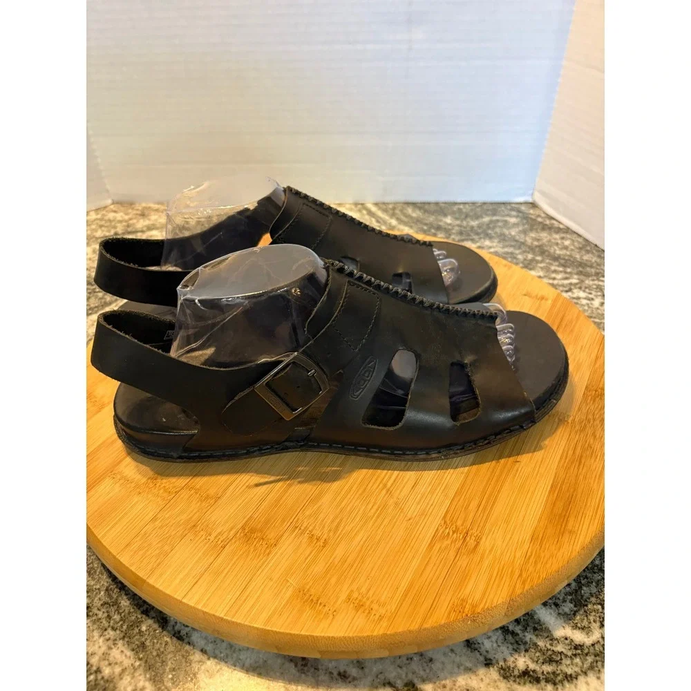 Keen black leather